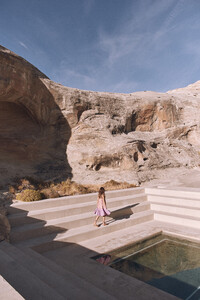 DIAMOND-EYES-Spell-The-Gypsy-Collective-April-18-Zoi-Aggeliki-Mantazkanis-by-Graham-Dunn-at-Amangiri46-1.jpg