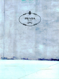 Lindbergh_Prada_Fall_Winter_91_92_01.thumb.png.c318a9f6b8e63ee786dea2e7a5973557.png