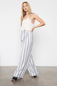 jess-laguna_stripe_1.jpg