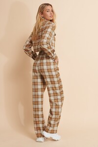 misslisibell_checkered_pants_1655-000008-7733_04d.jpg