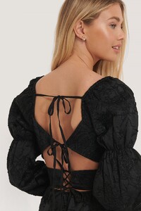 nakd_jaquard_open_back_dress_1014-000815-0002_04g.thumb.jpg.1216802b7337d9046a9802de337647a4.jpg