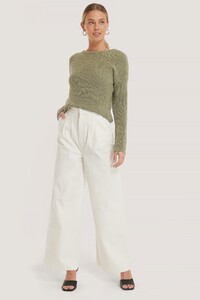 nakd_knitted_deep_v-neck_sweater_1100-000412-8909_04c_r.thumb.jpg.99fc4f9ba40a072bf32b39c99e50d5ab.jpg