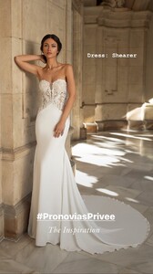 pronovias_93353779_834336893725044_1342685441353191682_n.jpg