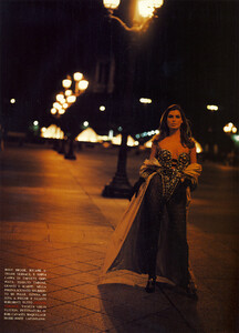 vogue_italia_september_1991__carre_roberts12.thumb.jpg.d54c682c5ee4b83ea91f88f47be41402.jpg