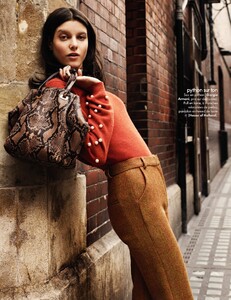 Elle France #3430 (September 23, 2011) - Swinging Classiques - 031.jpg