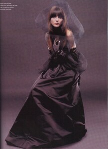 Numéro #76 (September 2006) - Veuves Couture - 006.jpg