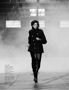 Bailey_Vogue_Spain_October_2012_14.thumb.png.a56f033cb326023d87f1f70b6812381a.png