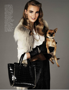 Cambio_de_Piel_Sgura_Vogue_Spain_October_2012_10.thumb.png.91624b7eb5aaec03772282f6f2ff19ed.png