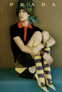 Meisel_Prada_Spring_Summer_2005_10.thumb.png.319e092cdbf180e01ac556d7d6aeebfe.png