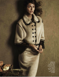 Sgura_Vogue_Spain_October_2012_03.thumb.png.586ea55bb4d572e8183c9f5066c5fce6.png