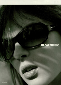 Sims_Jil_Sander_Spring_Summer_2004.thumb.png.43ce8f610c11d667c1a24f244007da37.png