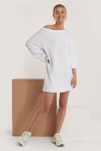 erica_kvam_one_shoulder_knitted_dress_1645-000062-0001_04c.jpg