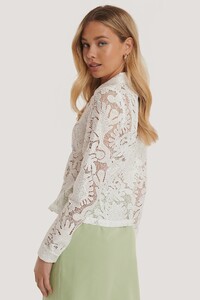 nakd_lace_shirt_1018-005429-0001_02b.jpg