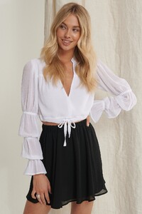 pamela_tie_detail_puffy_sleeve_blouse_1659-000012-0001_01j.jpg