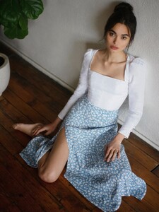 zoe-skirt-azzurro-1.jpg