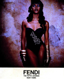 Naomi_Campbell_1992_Fendi_ad_in_NY_Mag.jpg