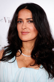 te.com_Salma_Hayek-Vicky_Cristina_Barcelona_Premiere_001.jpg