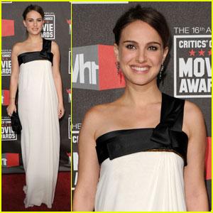 natalie_portman_critics_choice.jpg