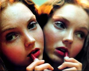Lily_Cole_Tim_Walker_10_732335.jpg