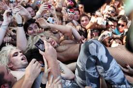 Lollapalooza - Crowd056.jpg