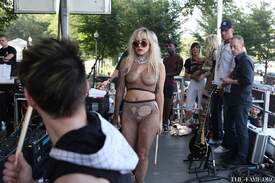 Lollapalooza - Crowd057.jpg