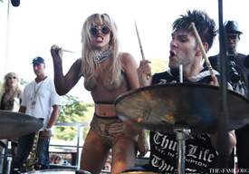 Lollapalooza - Crowd075.jpg