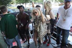 Lollapalooza - Crowd079.jpg