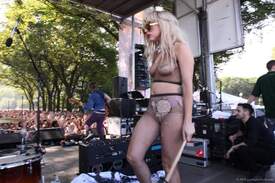 Lollapalooza - Crowd083.jpg