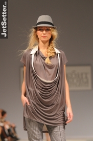 Zhanna Zhuravskaya_UFW_ZemskovaVorozhbit_04a.jpg