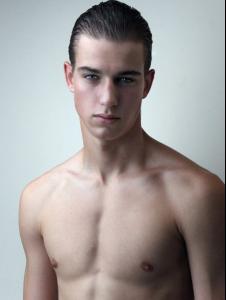 post-20251-0-20225200-1358632788_thumb.j