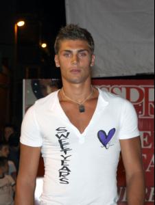 post-20251-0-21394400-1358123759_thumb.j