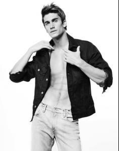 post-20251-0-90990000-1358868476_thumb.j