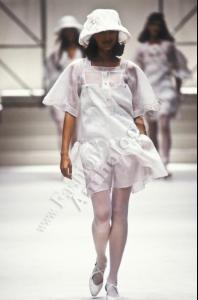 post-21972-0-29624300-1356999883_thumb.j