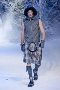 moncler-gamme-bleu-mens-autumn-fall-winter-2013-mfw17.jpg