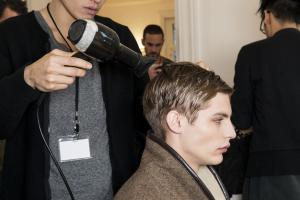 002_valentino_mens_backstage_autumn_fall_winter_2013.jpg