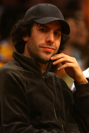 Sacha_Baron_Cohen_Houston_Rockets_v_Los_Angeles.jpg