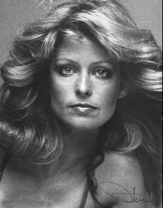 Farrah-Fawcett-526x673-78kb-media-388-media-204884-1357958701.jpg