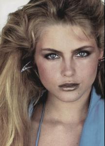 600full-kim-alexis copy.jpg