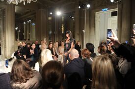 Naomi Campbell for La Perla Atelier HC SS 2015 in Paris 26.1.2015_06.jpg