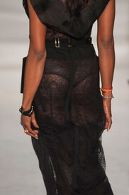 Naomi Campbell for La Perla Atelier HC SS 2015 in Paris 26.1.2015_20.jpg