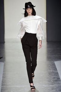 maria_Gianfranco_Ferr___Fall_2008_Ready_To_Wear.jpg