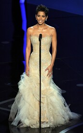 hallecelebutopia (22).jpg