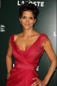 Halle_Berry4.jpg