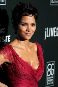 Halle_Berry60.jpg