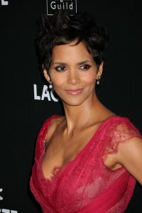 Halle_Berry69.jpg