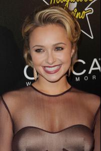 Hayden_Panettiere_____4th_Annual_Hollywood_Domino_Gala__4_.jpg