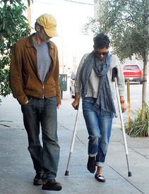 Halle Berry out in West Hollywood 1.2.2012_03.jpg