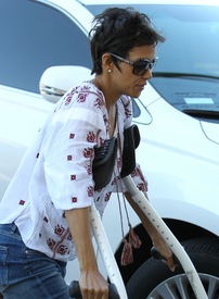 Halle Berry visits homes and schools in Malibu 9.2.2012_18.jpg