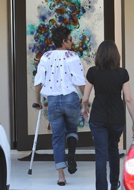 Halle Berry visits homes and schools in Malibu 9.2.2012_21.jpg