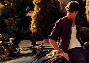 post-20251-0-95917100-1360347065_thumb.j